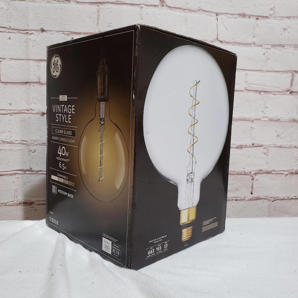 GE Lighting 93099993 Clear Vintage Glass LED Light Bulb, Dimmable, 1-Pack